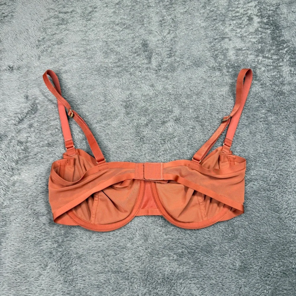 CUUP balconette mesh